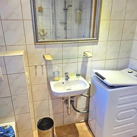 Unterdeck 2 Souterrain -abc611 Apartment