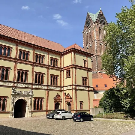 Apartment Unterdeck 2 Souterrain -abc611 Wismar